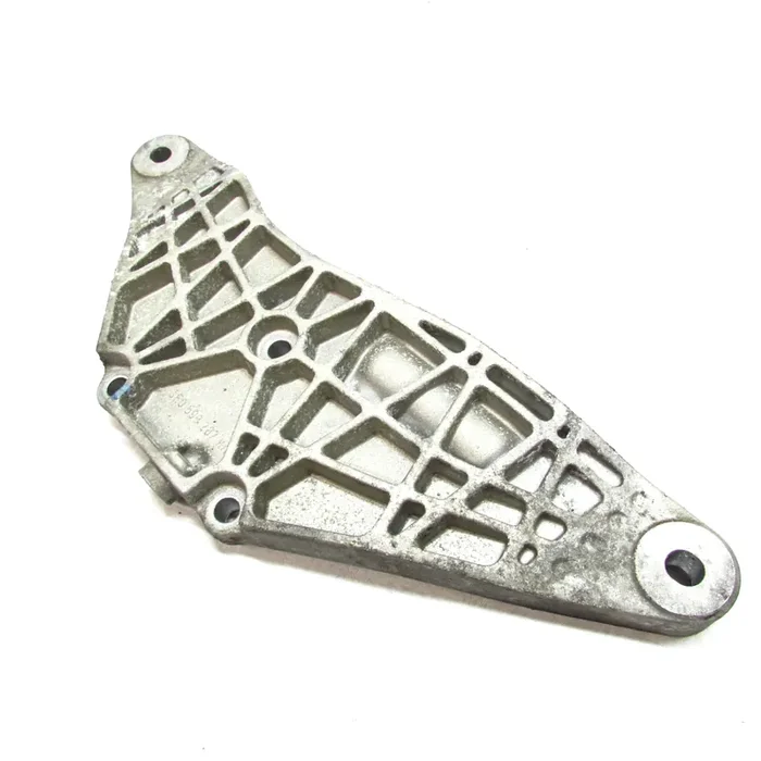 AUDI A4 B6 8E Quattro Halter Träger Hinterachsgetriebe Differential hinten