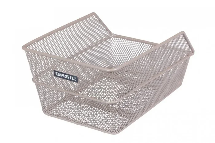 Basil Cento S Hinterradkorb – engmaschiger Stahlkorb in Nude Metallic für Gepäckträger, Tragkraft 10 kg