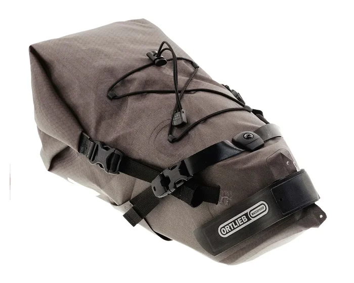 Ortlieb Seat-Pack – 11 Liter wasserdichte Sattelstasche | dark sand