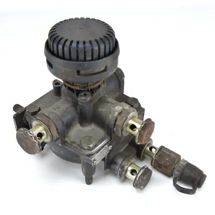 VW L80 Überlastschutz Relaiventil Ventil Bremse Bremskraft 2TA607408